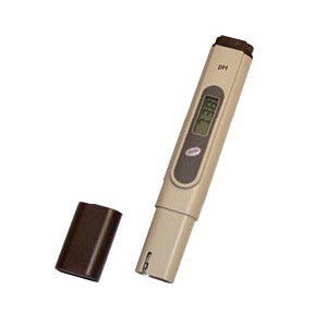 pH pen to control acidity in liquid
