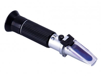 Refractometer for quality control